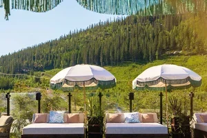 Last minute? The mountains are calling.